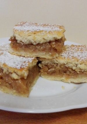 Karamellás almás pite recept fotója