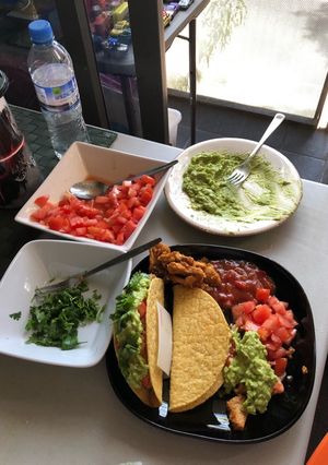 A picture of Chicken Taco.