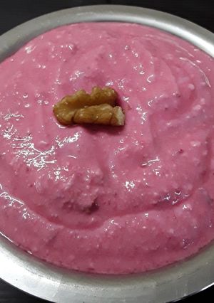 பீட்ரூட் & வால்நட் ரைத்தா (Beetroot & Walnut Raita recipe in Tamil) செய்முறை முக்கிய புகைப்படம்