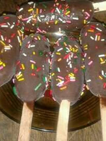 Langkah Mudah untuk Membikin Resep Es pisang coklat/es magnum/es coklat yang Bikin Ngiler Anti Ribet, Mantap Sekali