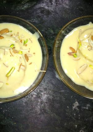 A picture of Rasmalai.