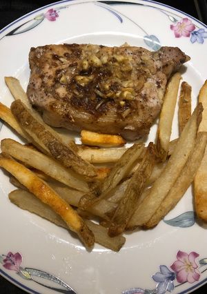 A picture of Coca-Cola Boneless Pork Chops.