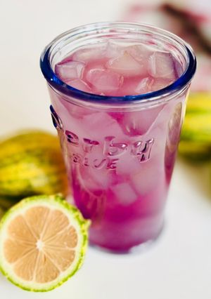 Hình của món Nước Chanh Nha Đam Hoa Đậu Biếc.