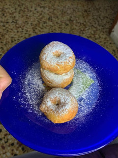 Una foto de Rosquillas de naranja súper esponjosas 🥯🍊