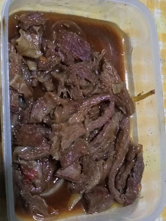 Langkah Mudah untuk Menyiapkan Resep Sapi lada hitam sederhana Anti Ribet, Lezat Sekali