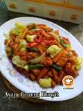 Ayam Goreng Kunyit