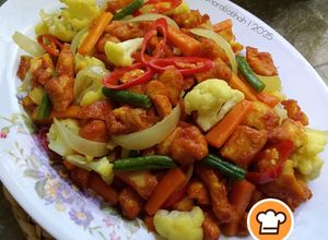 Gambar Ayam Goreng Kunyit