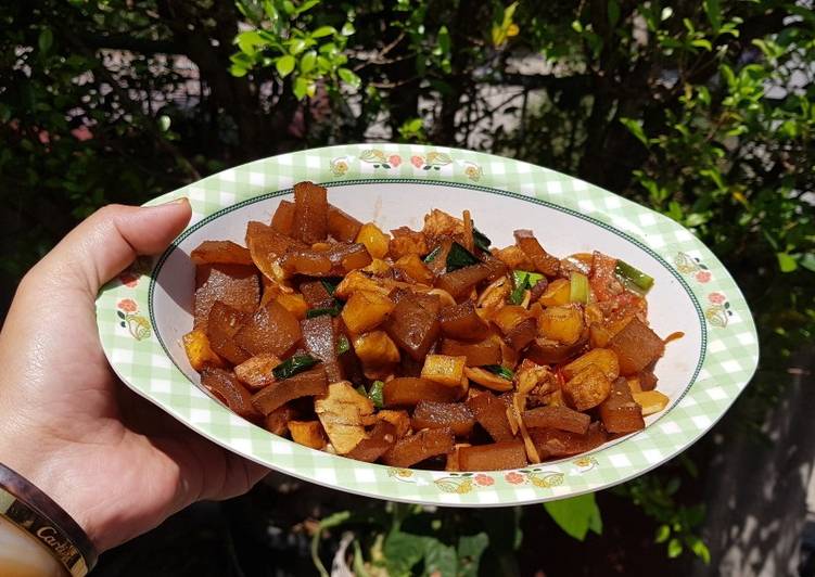 Tumis kikil tahu kentang