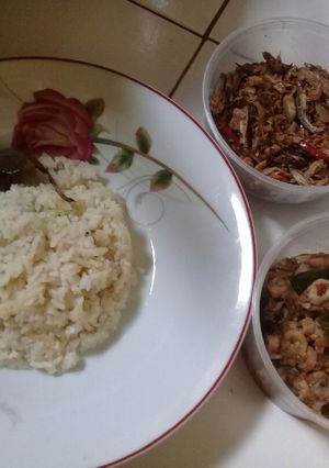 Foto resep Nasi Liwet Rice Cooker