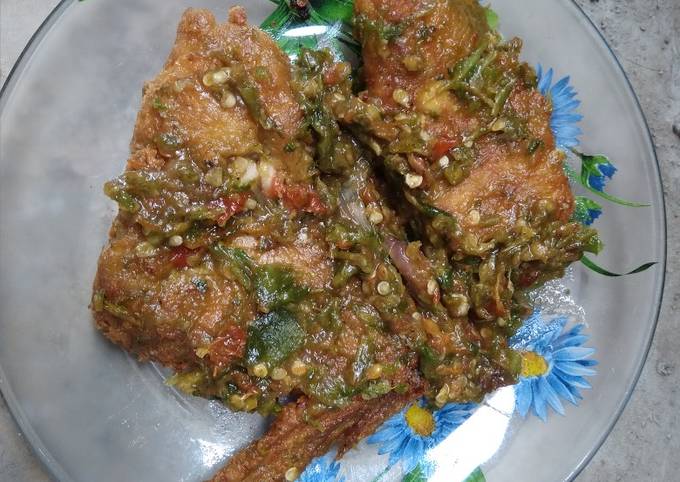 Ayam Geprek Sambel Ijo