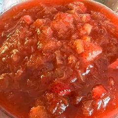 A picture of Strawberry Rhubarb Sauce.