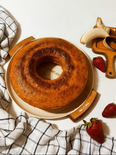 عکسی از دستور کیک با طعم موز