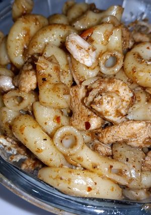 A picture of Chicken Macaroni.