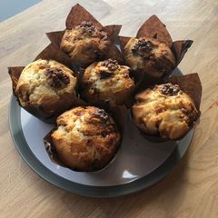 Julie and Ben’s hot and sticky fudgey date (muffins) A picture of Julie and Ben’s hot and sticky fudgey date (muffins).