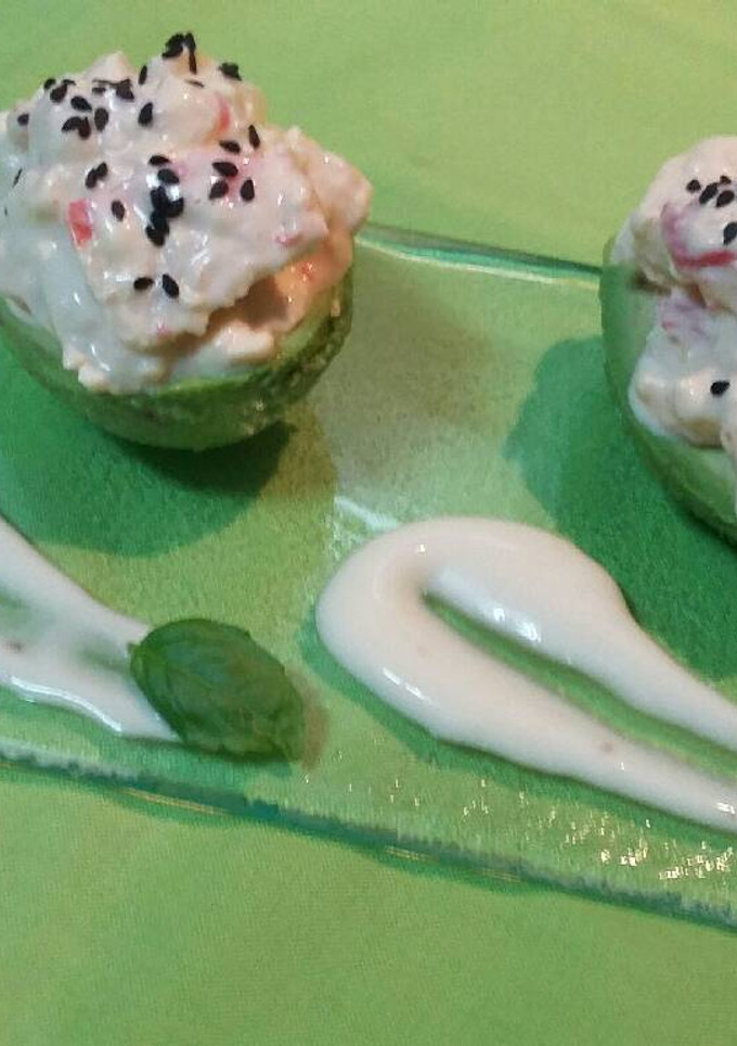Una foto de Aguacates rellenos