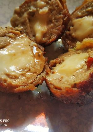 চিকেন চীজ বল (chicken cheese ball recipe in Bengali) রেসিপির প্রধান ছবি