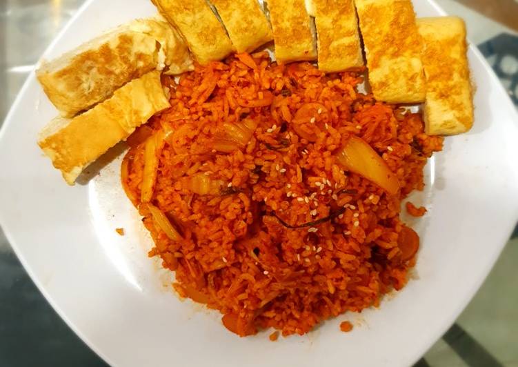 Nasi Goreng Kimchi (김치볶음밥)