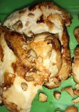 Una foto de Pechuga doradas con nueces