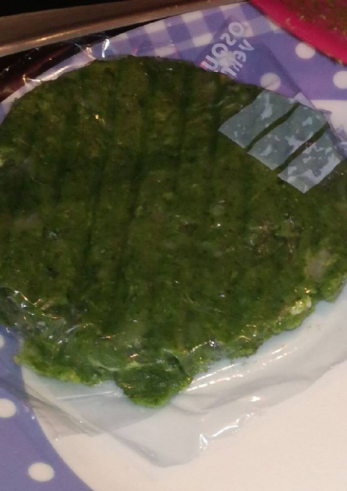 Una foto de Hamburguesas de pollo y espinacas