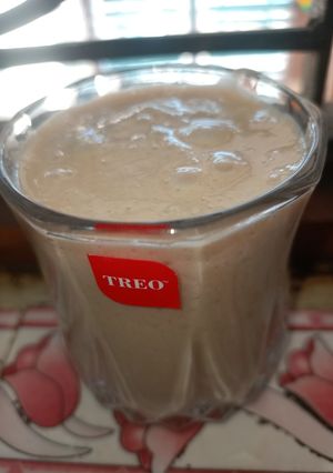 चीकू शेक (chiku shake recipe in Hindi) रेसिपी मुख्य फोटो