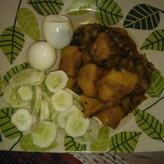 A picture of Yam pottage with spinach.