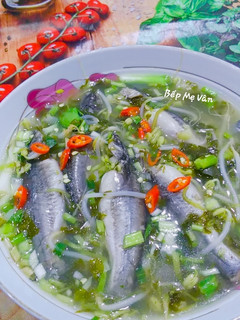 Hình của món Canh chua cá chốt nấu lá me đất.