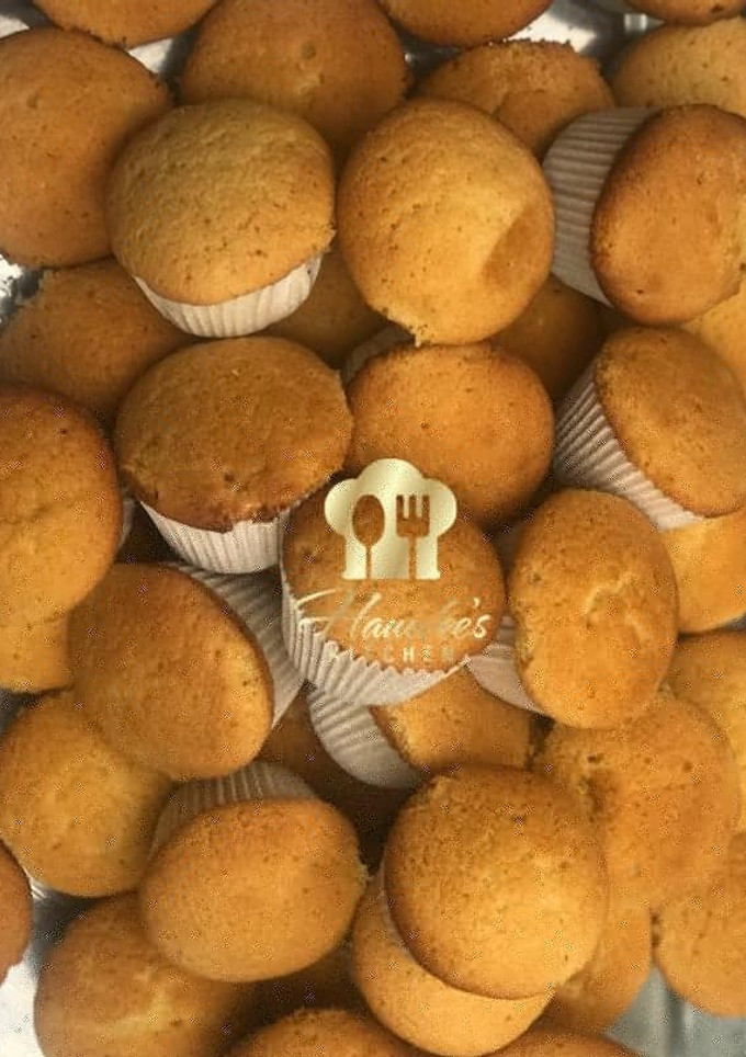 A picture of Vanilla cupcake.