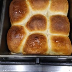 A picture of Ladi Pav (Bread).