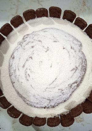 Foto di Torta di pavesini al cacao con crema al cocco