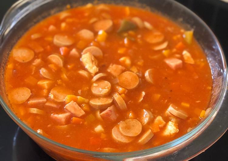 Sup Merah dengan Tomat Murni