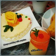 A picture of Mango pudding with surprise.