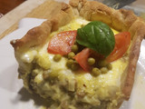 Pastel vegetariano de lenteja, cebolla y queso
