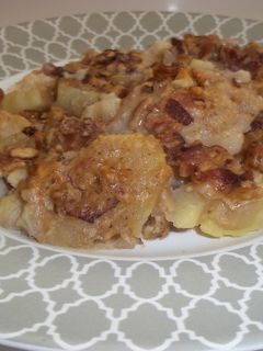 Una foto de Coliflor con bacon y nueces, gratinada
