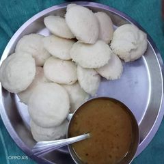 A picture of Samber idli.