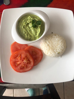 Una foto de Hummus de Cilantro🌱