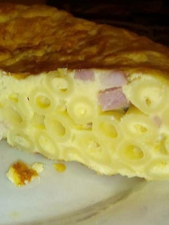Una foto de Tortilla de macarrones a la carbonara