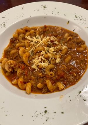 A picture of Spicy Goulash.