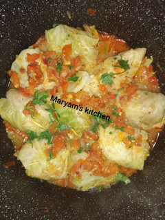 A picture of Cabbage roll (dolma).