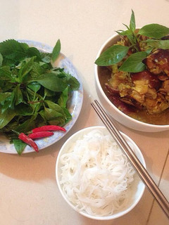 Hình của món Bún giả cầy.