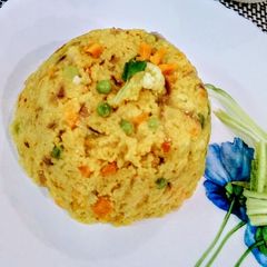 A picture of Vegetable Dalia.