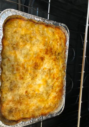 A picture of Three Cheese Mac.
