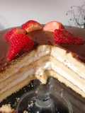 Tarta de nata chantilly y chocolate
