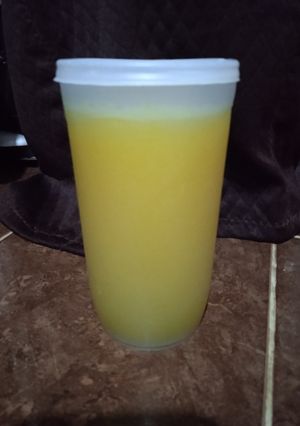Una foto de Conservar jugo de naranja en el congelador