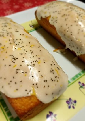 Una foto de Budín de limón 🍋 con chía