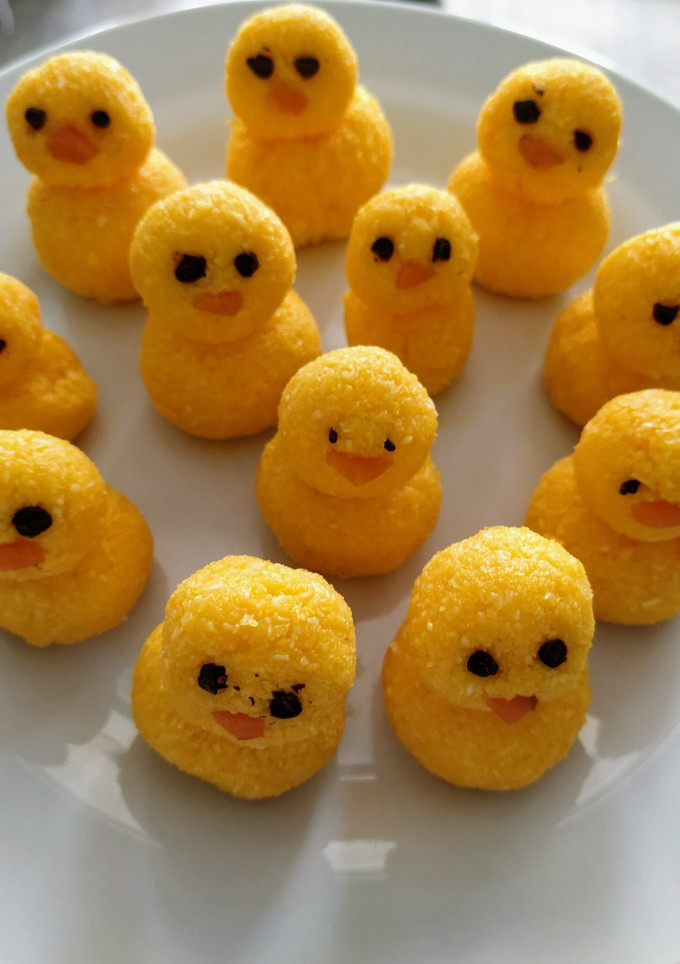 Una foto de Pollitos de Pascua