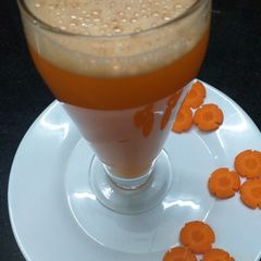A picture of Immune Booster Orange Carrot Juice.