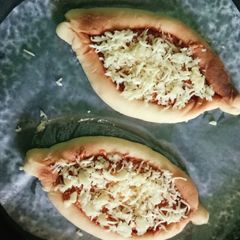 A picture of Khachapuri.