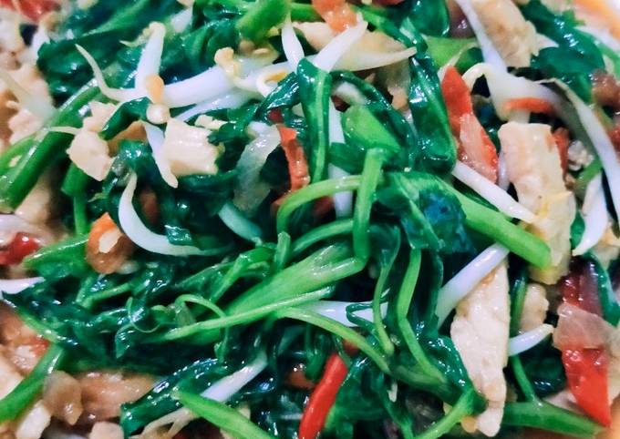 Bagaimana Menyiapkan Tumis kangkung,tempe,toge, Enak Banget