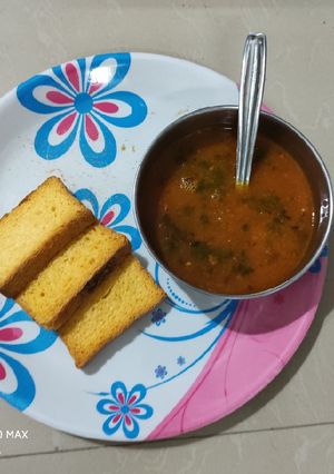 ટામેટાં સુપ(Tomato Soup Recipe in Gujarati) રેસીપી મુખ્ય ફોટો