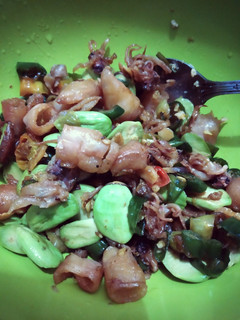 Foto resep Tumis cumi asin Pete cabe hijau